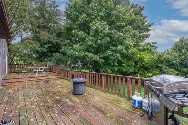 23 Glenridge Rd, West Milford Twp., NJ 07421