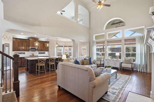 2264 Hideaway Pointe Drive, Little Elm, TX 75068