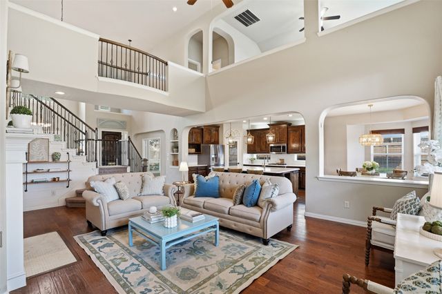 2264 Hideaway Pointe Drive, Little Elm, TX 75068