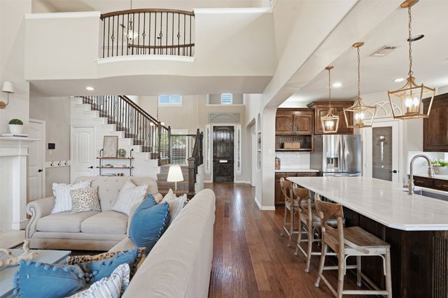 2264 Hideaway Pointe Drive, Little Elm, TX 75068