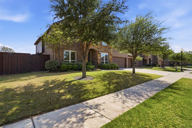 2264 Hideaway Pointe Drive, Little Elm, TX 75068
