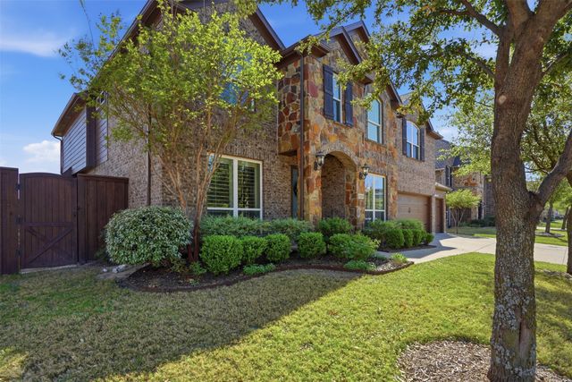 2264 Hideaway Pointe Drive, Little Elm, TX 75068
