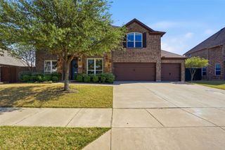 2264 Hideaway Pointe Drive, Little Elm, TX 75068