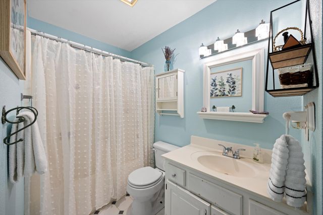 61 S Middleview Drive, Ringgold, GA 30736