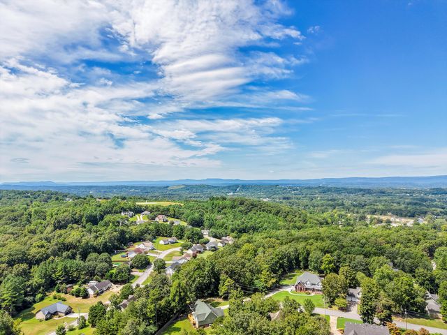 61 S Middleview Drive, Ringgold, GA 30736