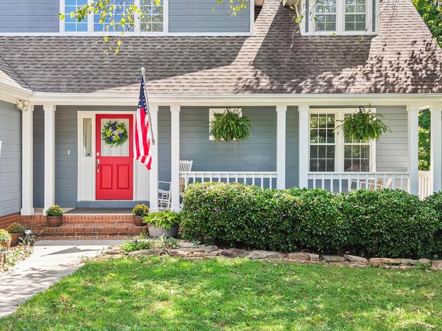 61 S Middleview Drive, Ringgold, GA 30736