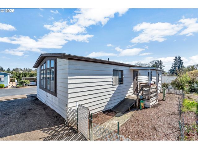 2511 Se RIVER Rd 88, Hillsboro, OR 97123