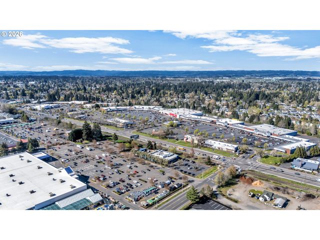 2511 Se RIVER Rd 88, Hillsboro, OR 97123