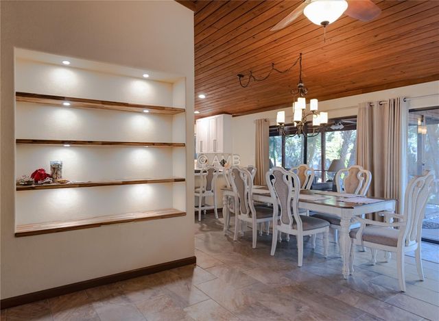 82 YOUNG DRIVE, Inglis, FL 34449