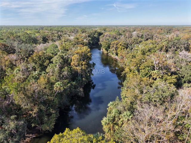 82 YOUNG DRIVE, Inglis, FL 34449