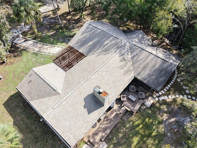 82 YOUNG DRIVE, Inglis, FL 34449