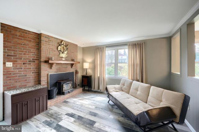 4140 WOODLYN TER, York, PA 17402