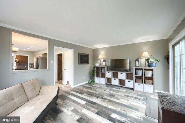 4140 WOODLYN TER, York, PA 17402