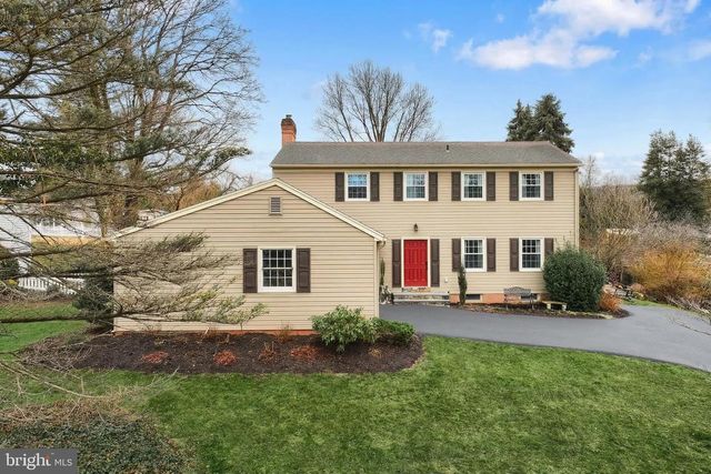 4140 WOODLYN TER, York, PA 17402