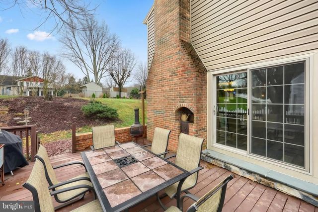 4140 WOODLYN TER, York, PA 17402