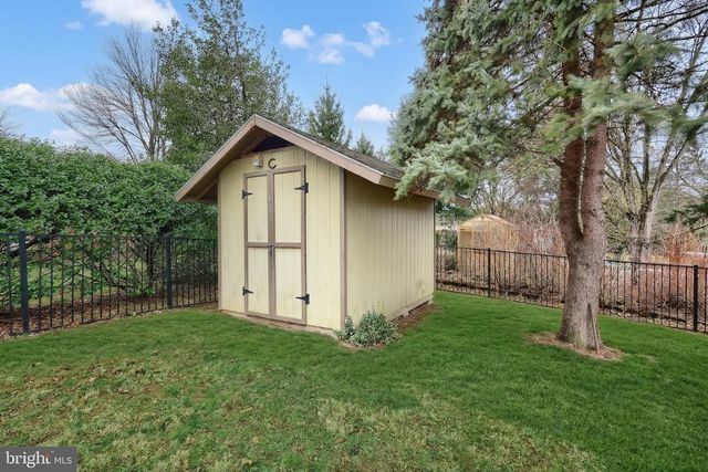 4140 WOODLYN TER, York, PA 17402