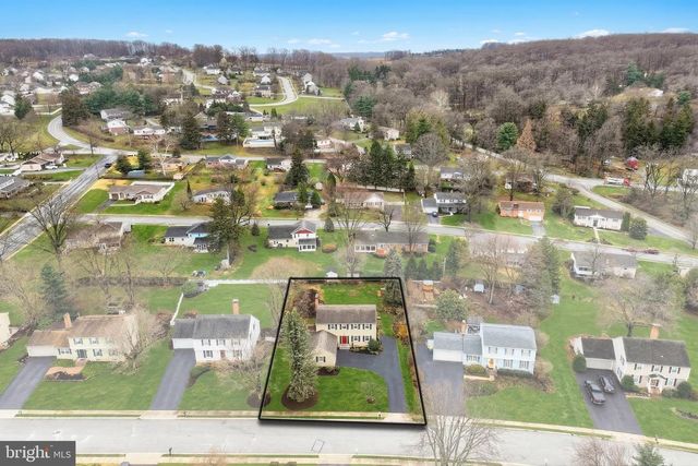 4140 WOODLYN TER, York, PA 17402