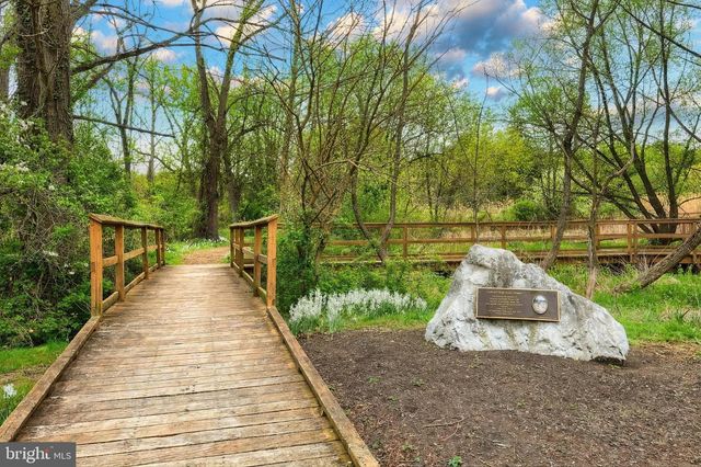 4140 WOODLYN TER, York, PA 17402