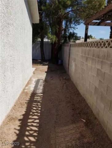 3908 Montebello Avenue, Las Vegas, NV 89110