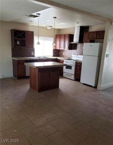 3908 Montebello Avenue, Las Vegas, NV 89110