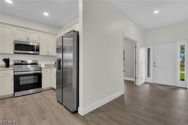 4305 NW 20th ST, Cape Coral, FL 33993