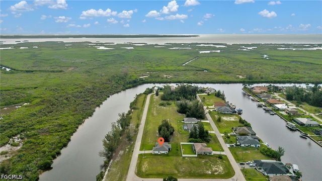 4305 NW 20th ST, Cape Coral, FL 33993