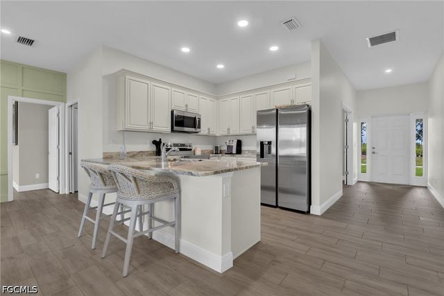 4305 NW 20th ST, Cape Coral, FL 33993
