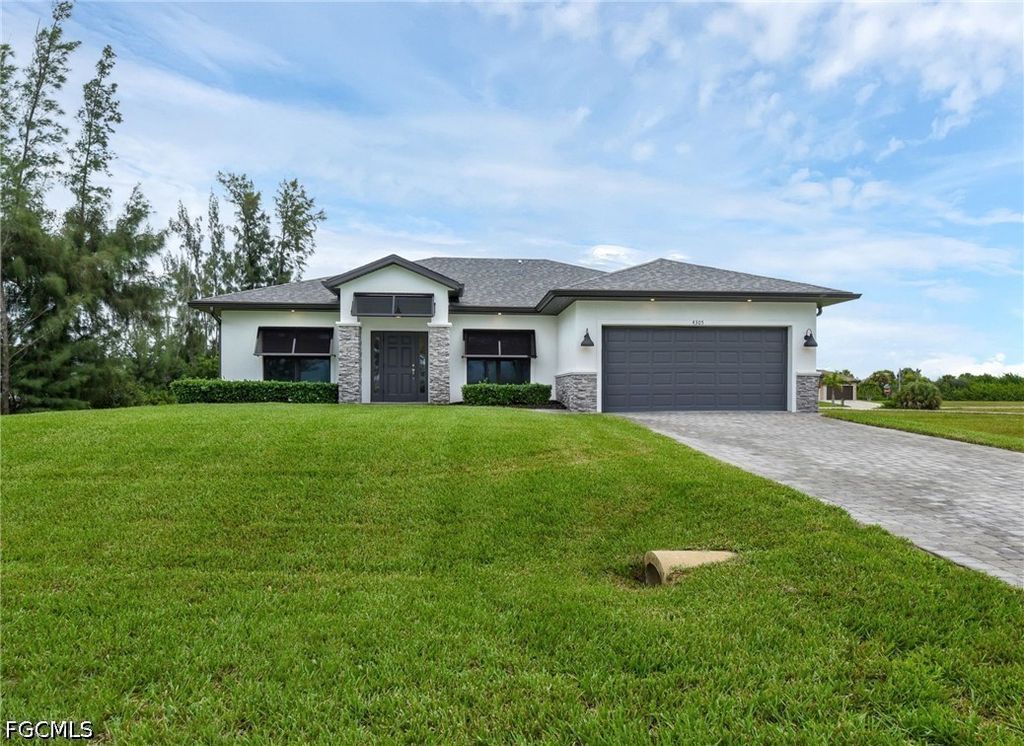 4305 NW 20th ST, Cape Coral, FL 33993
