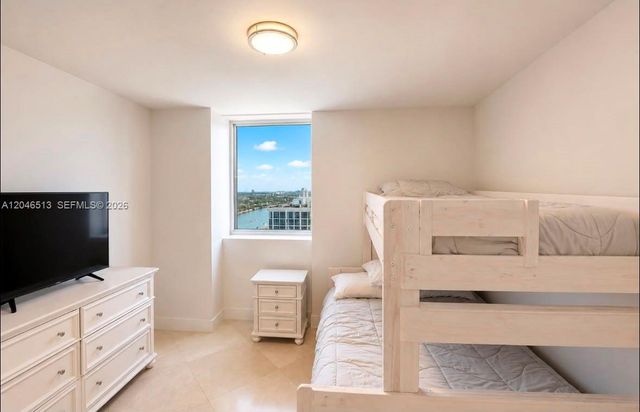 4775 Collins Avenue 2407, Miami Beach, FL 33140
