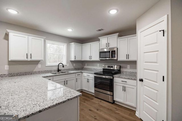 107 Berkeshire Court, Athens, GA 30606
