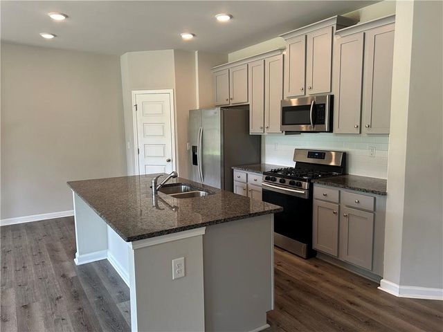3685 Prospect Point Drive, Gillsville, GA 30566