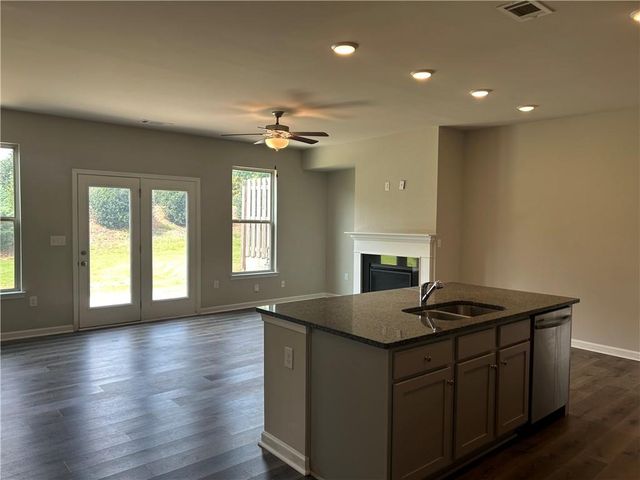 3685 Prospect Point Drive, Gillsville, GA 30566