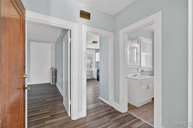 4883 Farlin Avenue, St Louis, MO 63115