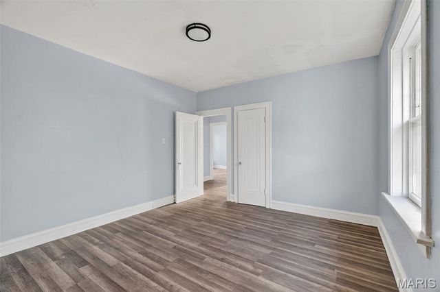 4883 Farlin Avenue, St Louis, MO 63115