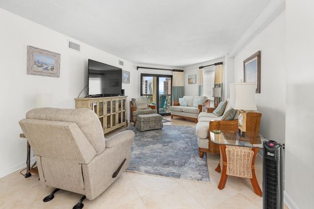 302 71st Ave N Apt 401, Myrtle Beach, SC 29572