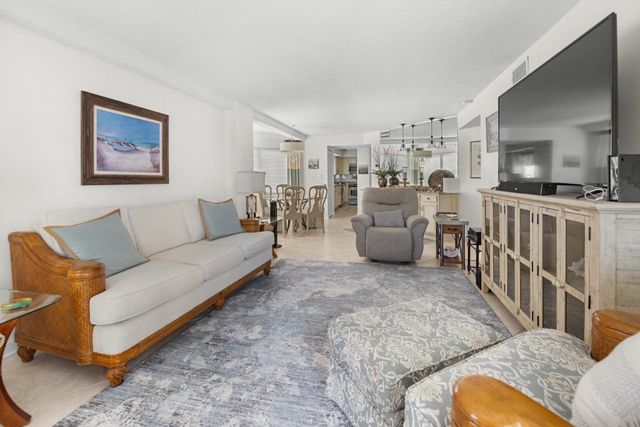 302 71st Ave N Apt 401, Myrtle Beach, SC 29572