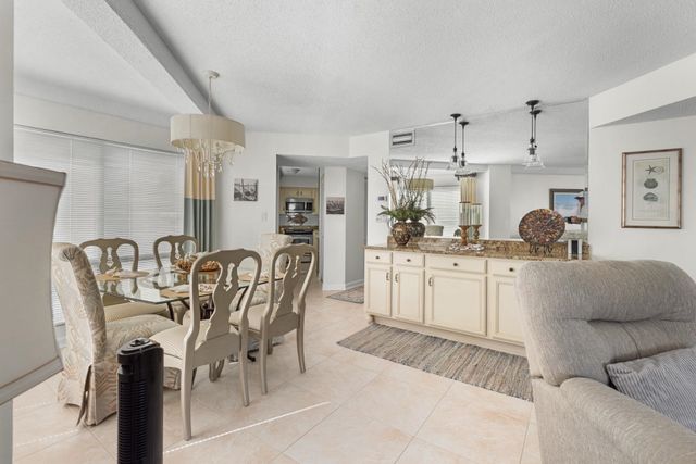 302 71st Ave N Apt 401, Myrtle Beach, SC 29572