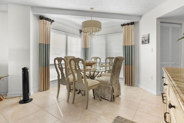 302 71st Ave N Apt 401, Myrtle Beach, SC 29572