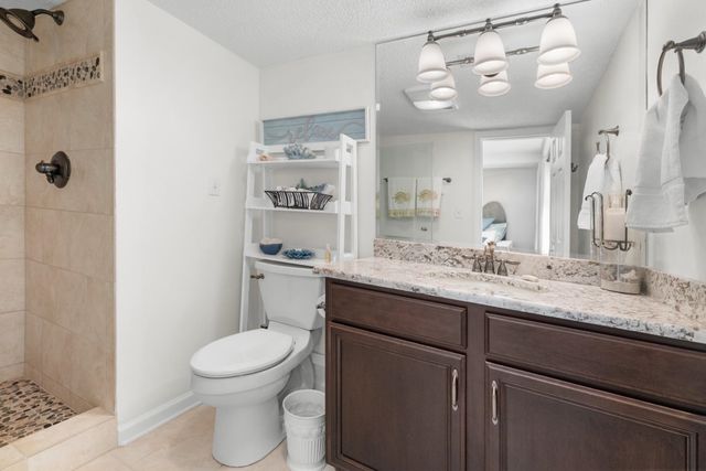 302 71st Ave N Apt 401, Myrtle Beach, SC 29572