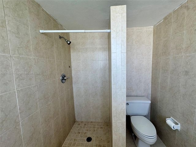 100 NW 64th Ct 2, Miami, FL 33126