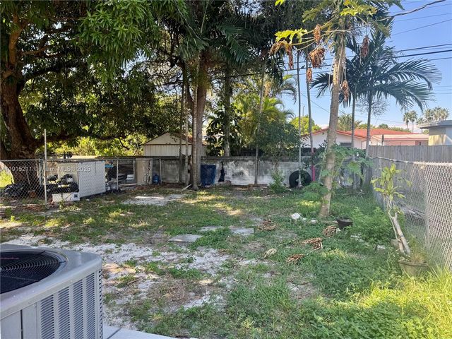 100 NW 64th Ct 2, Miami, FL 33126