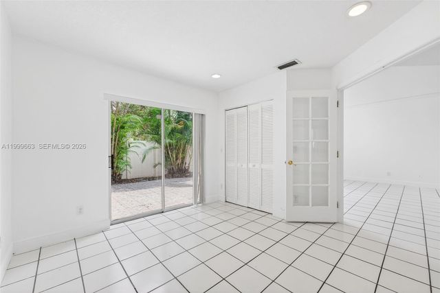 931 Opal Ter, Weston, FL 33326