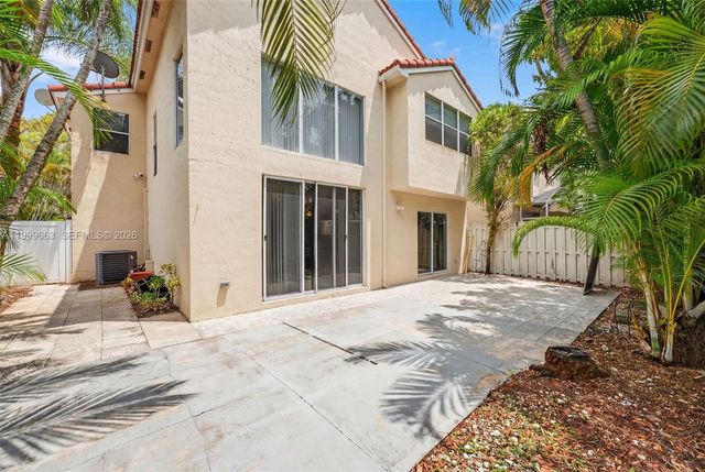 931 Opal Ter, Weston, FL 33326