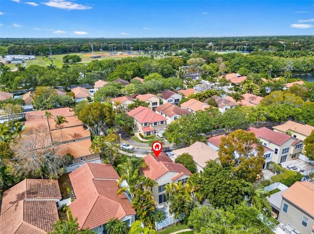 931 Opal Ter, Weston, FL 33326