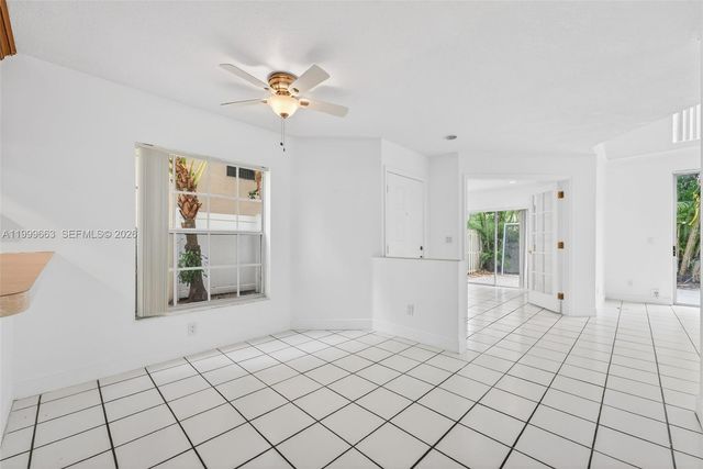 931 Opal Ter, Weston, FL 33326