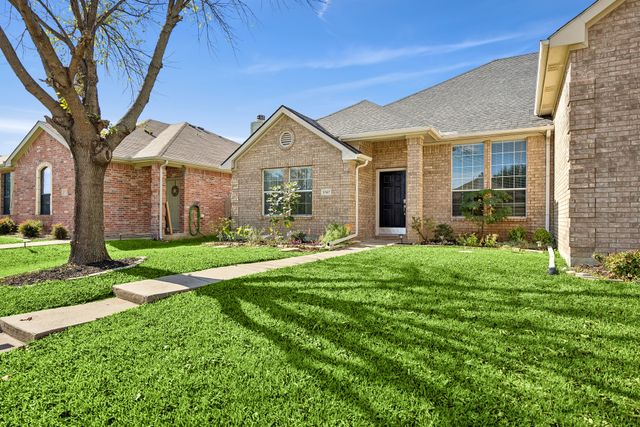 1747 Preston On The Lake Boulevard, Little Elm, TX 75068