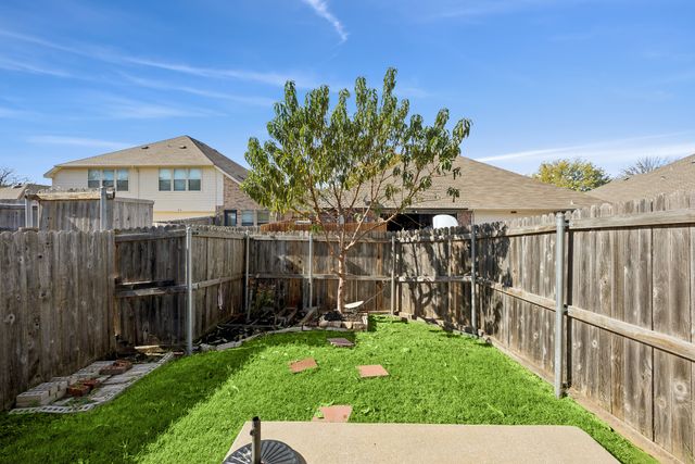 1747 Preston On The Lake Boulevard, Little Elm, TX 75068