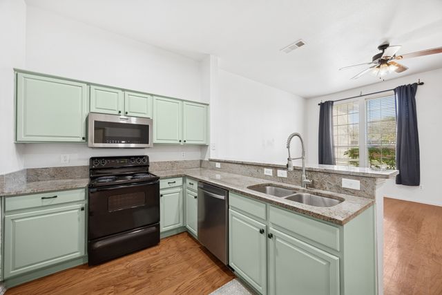 1747 Preston On The Lake Boulevard, Little Elm, TX 75068