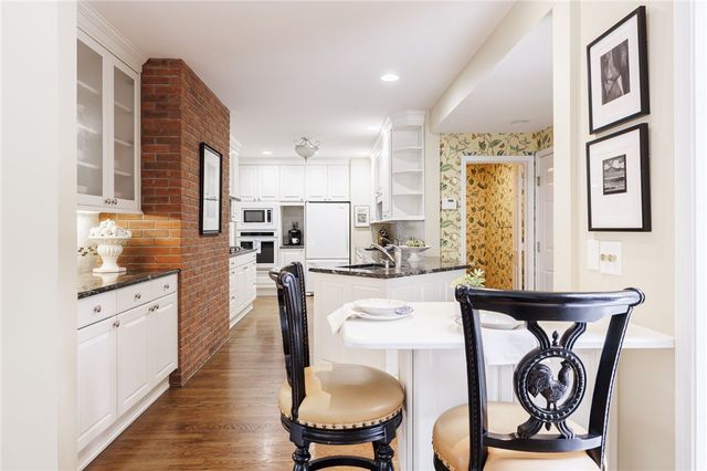 3 Prospect Hill Road, Pittsford, NY 14534