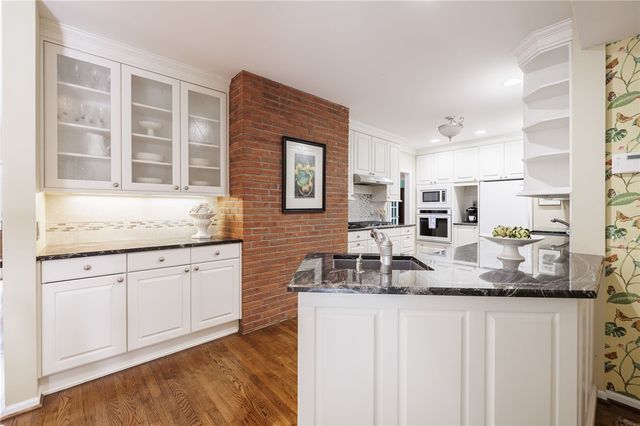 3 Prospect Hill Road, Pittsford, NY 14534